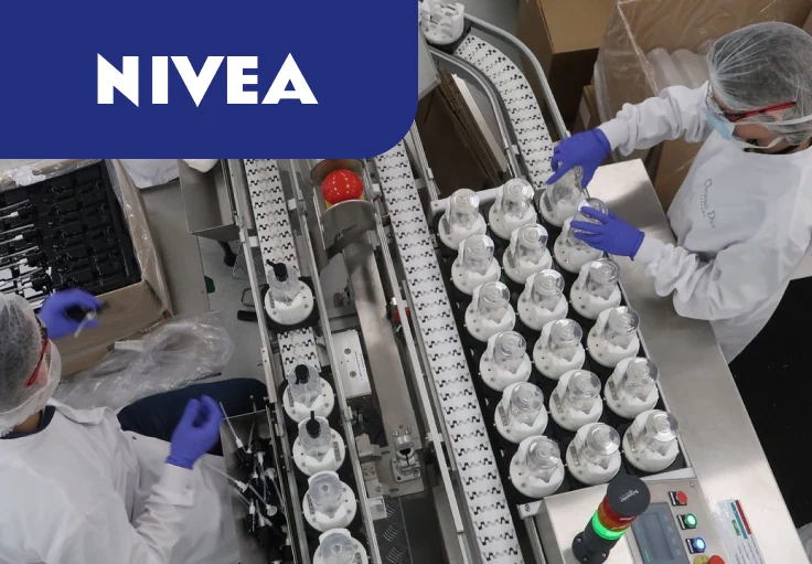 Упаковщик косметики NIVEA
