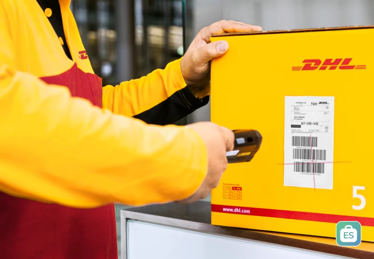Оператор логистического склада DHL Plzeň