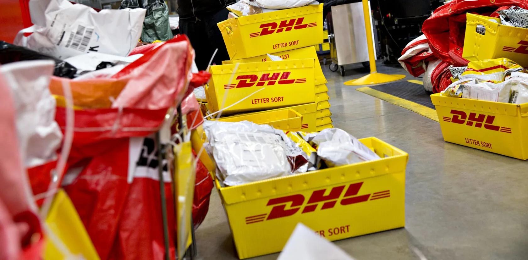 Работник на логистическом складе DHL