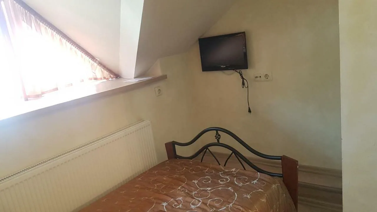 Відгук: Лідія