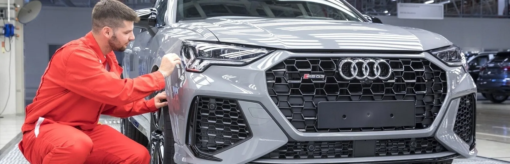 Комплектовщик сидений для автомобилей AUDI